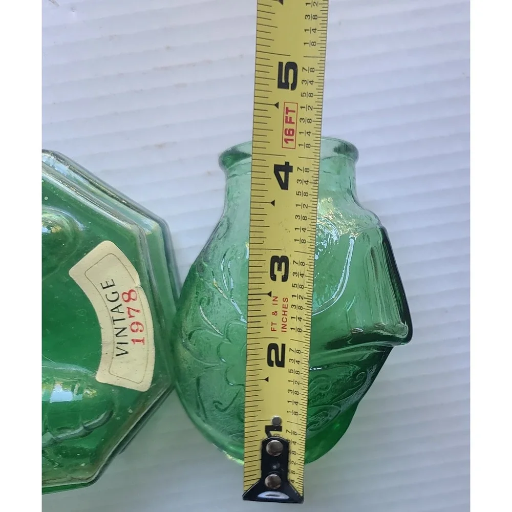 Vintage Green‎ Glass Knight Armor Wine Bottle Decanter Glassware Collectible